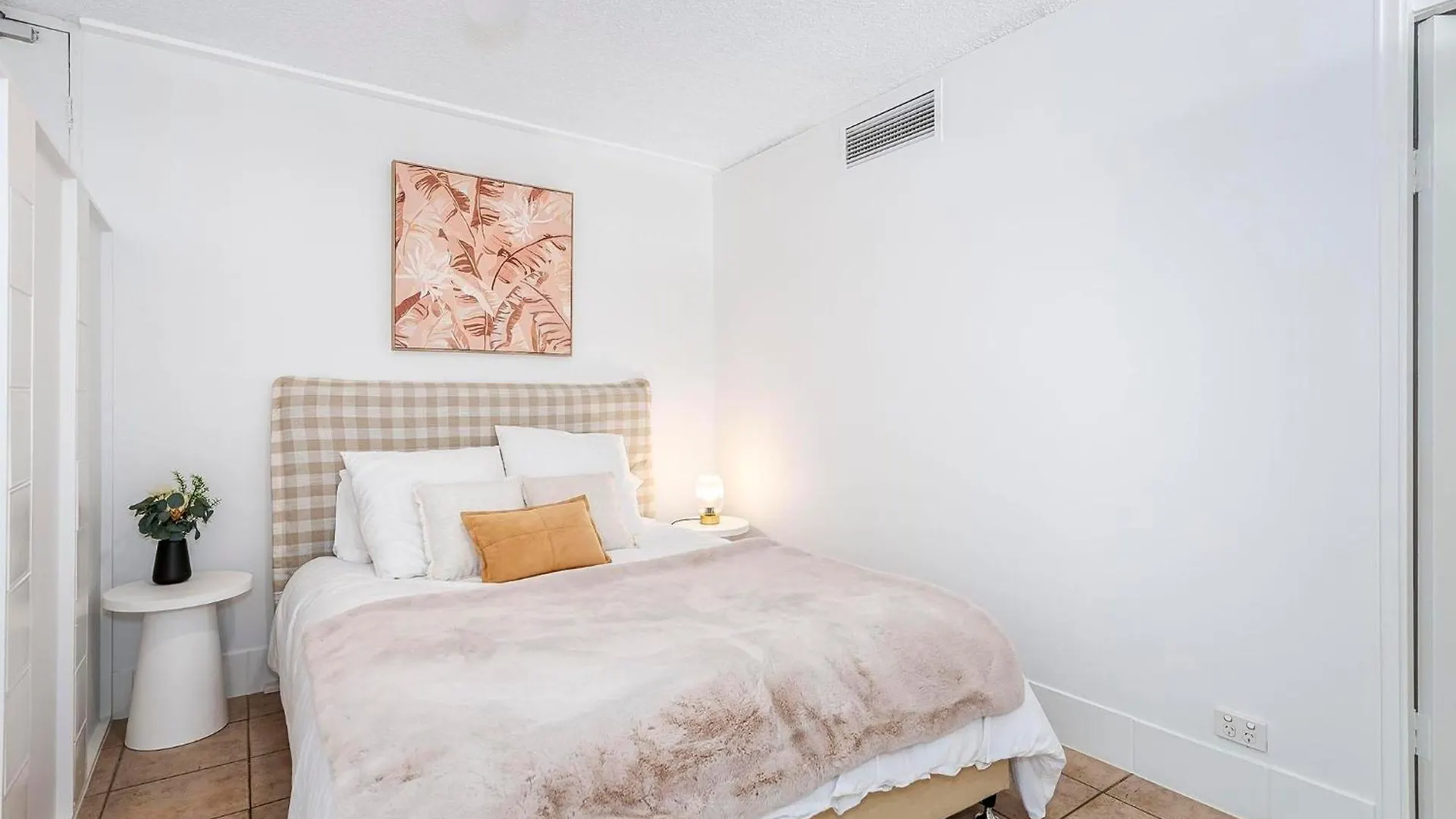 Boho Oceanview Apartment Gold Coast 0*,