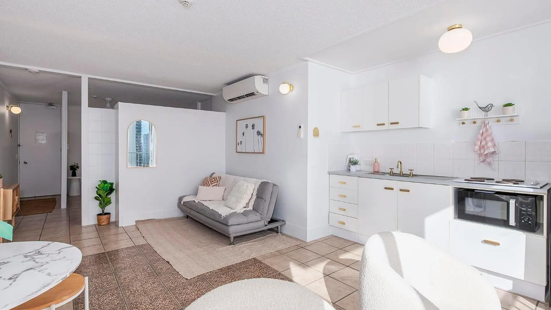 Boho Oceanview Apartment Gold Coast